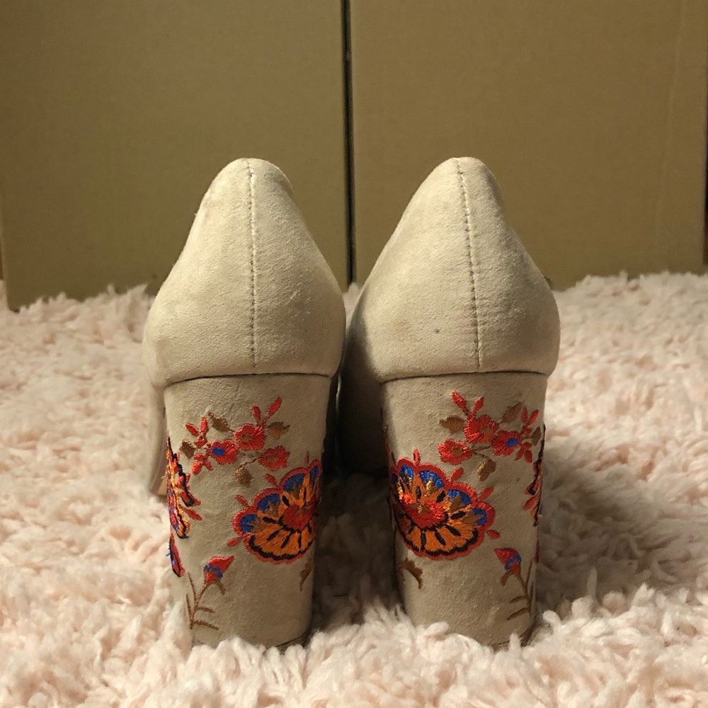 Tan heels